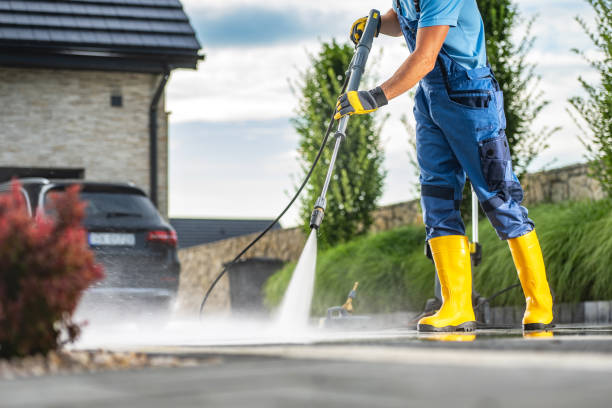 Best Sidewalk and Walkway Cleaning  in Milford, PA